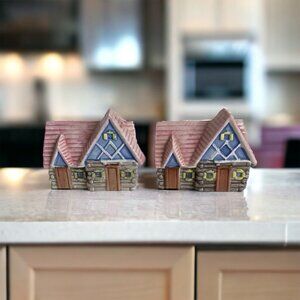 Vintage Salt & Pepper Shaker Set Ceramic Country Cottage Santas House Japan